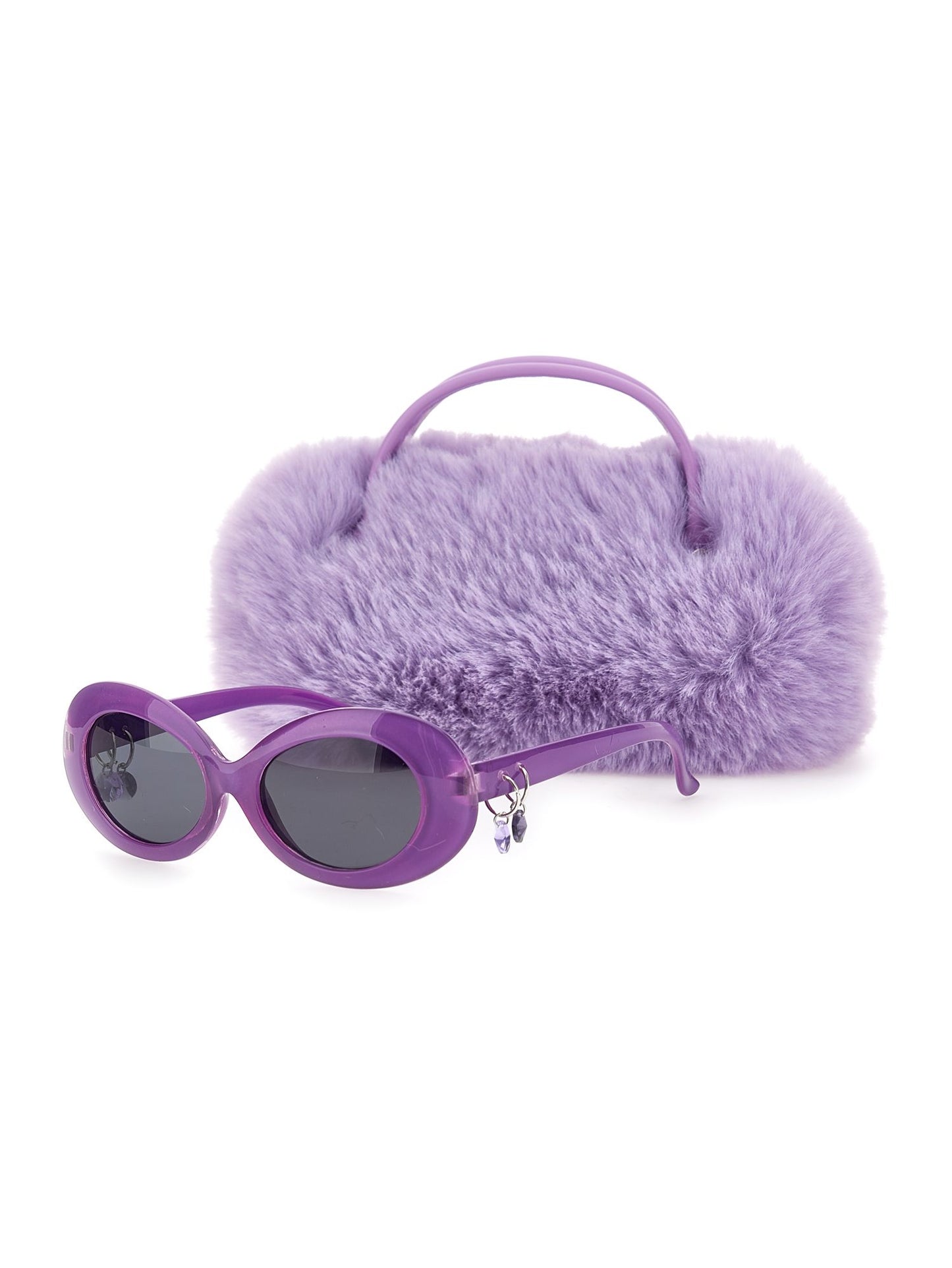 Sunglasses with charm