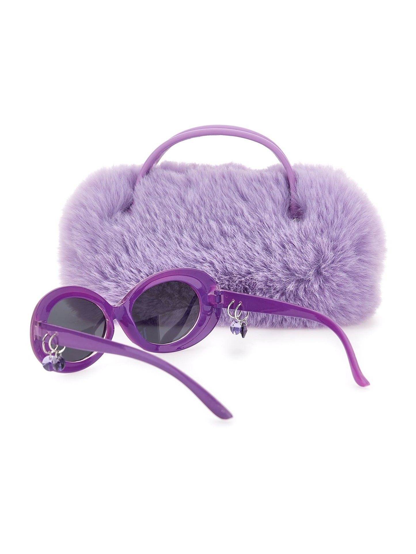 Sunglasses with charm