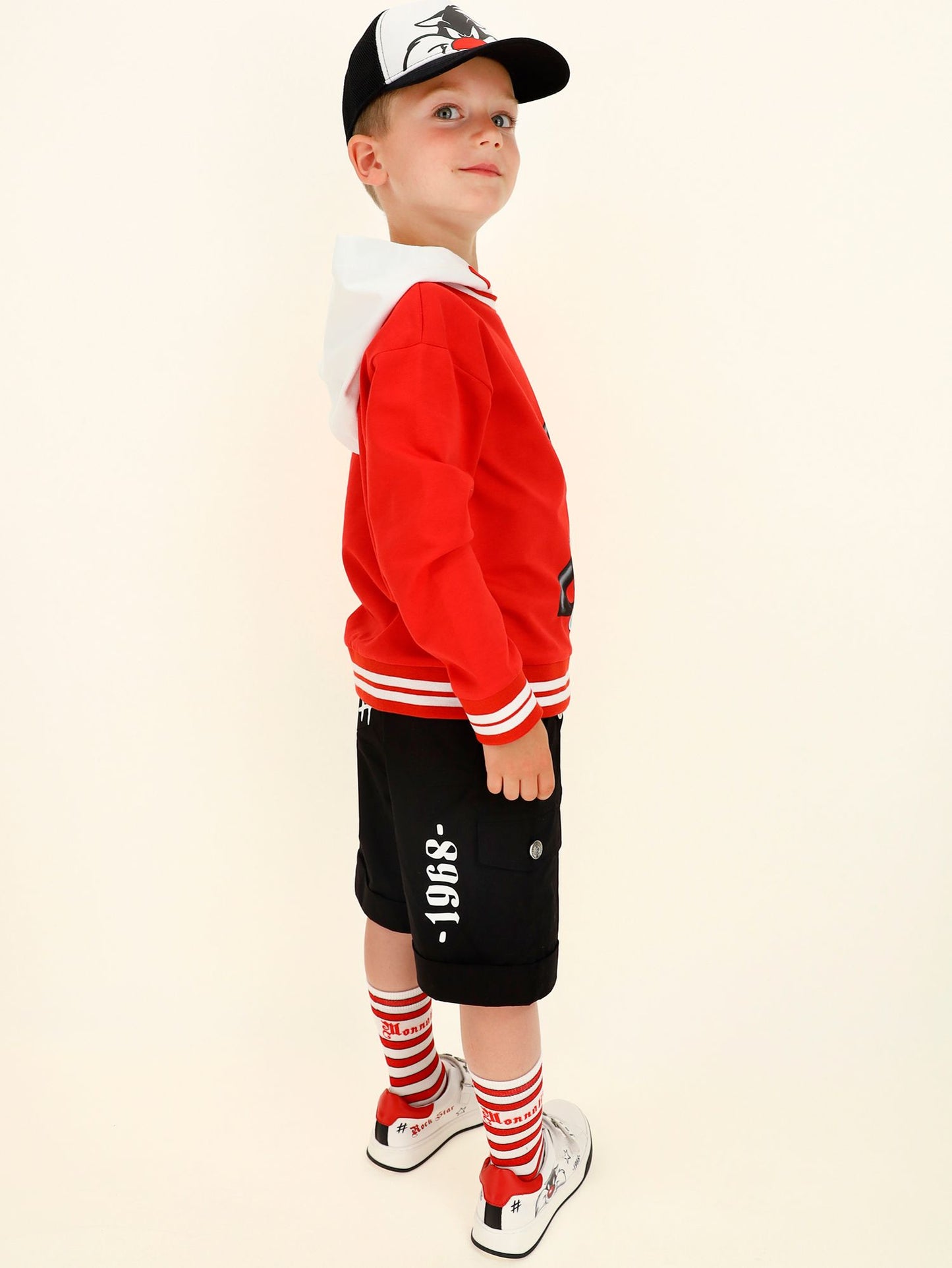 Cargo Bermuda shorts with logo