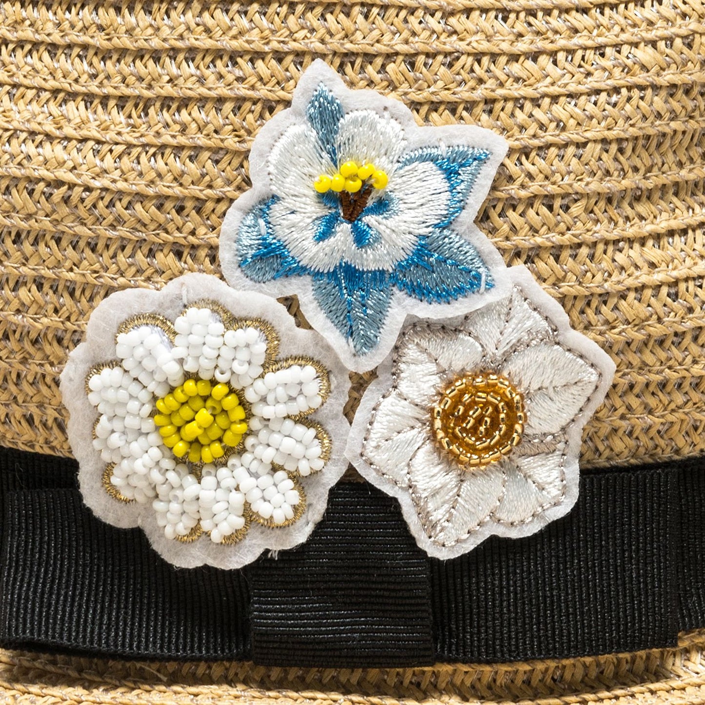 Straw hat with flowers