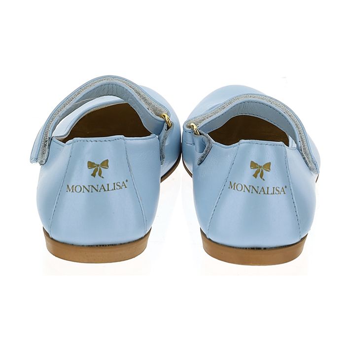 Round toe ballerinas