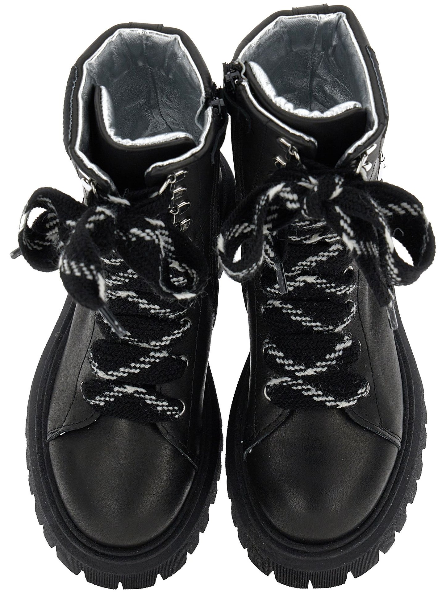 Rock leather amphibians