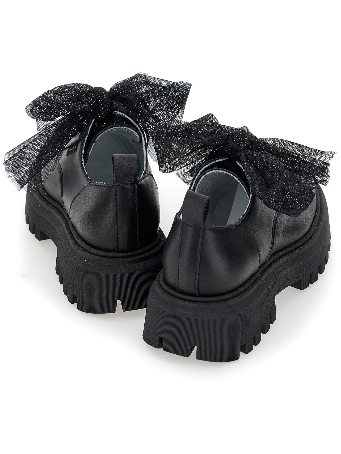 Laminated derby style shoes