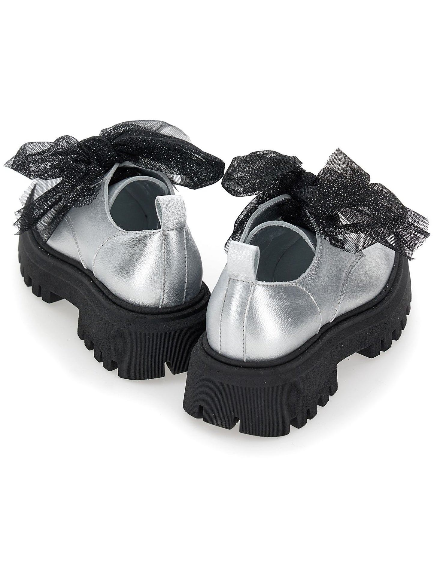 Laminated derby style shoes