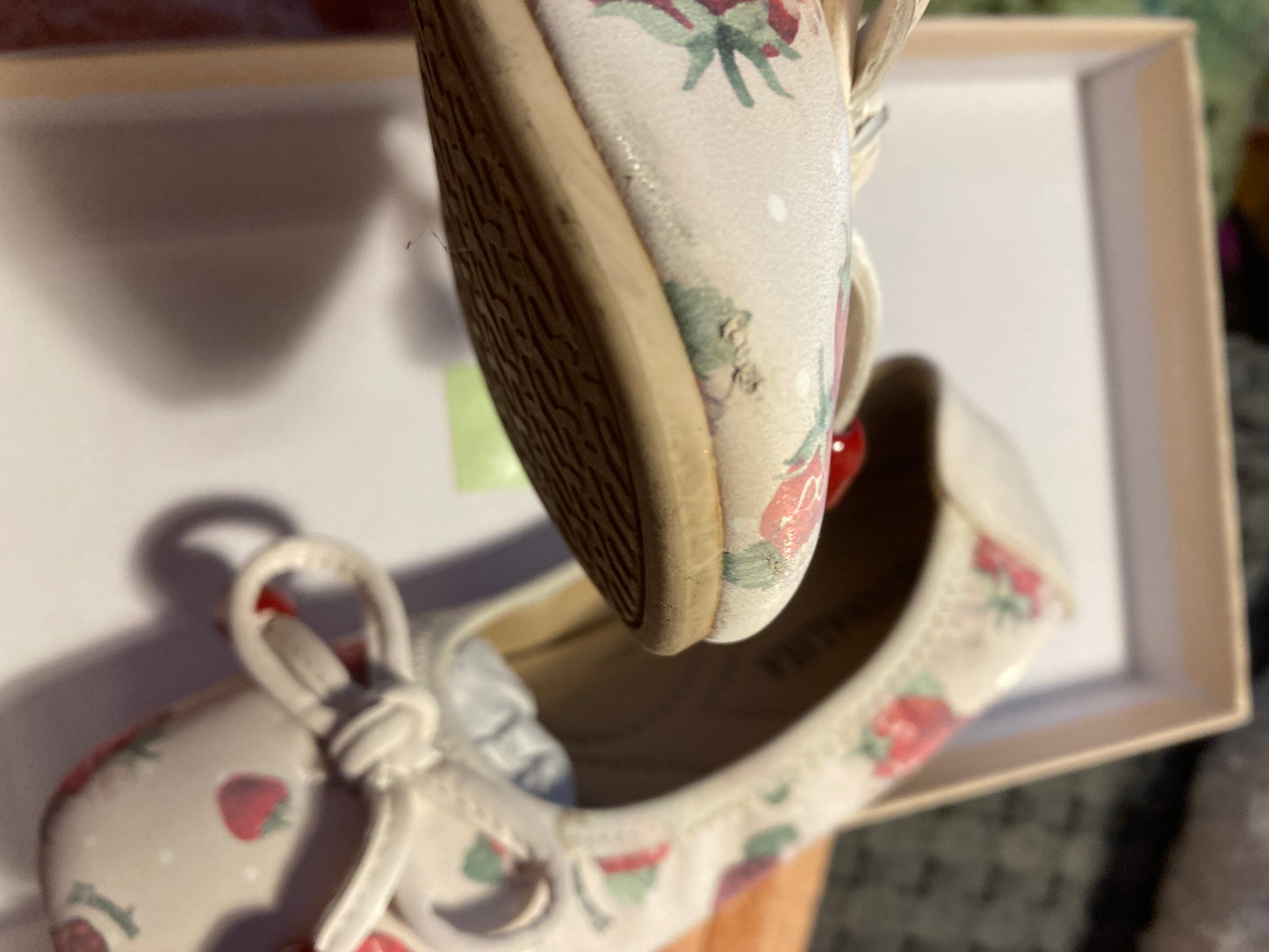 Strawberry print ballerinas