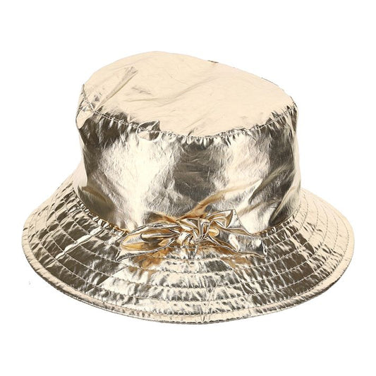 Laminated canvas hat