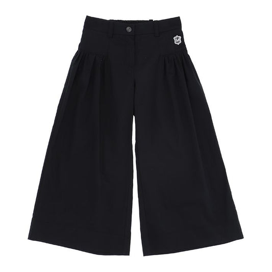 Cropped trousers