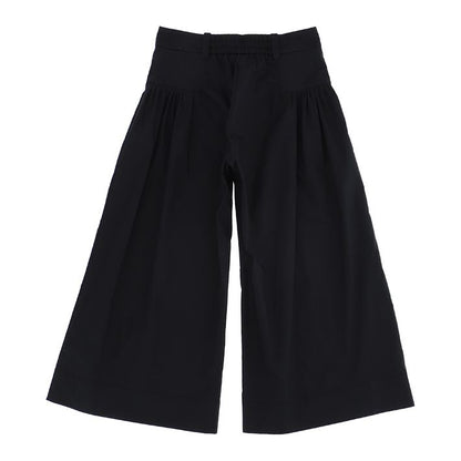 Cropped trousers