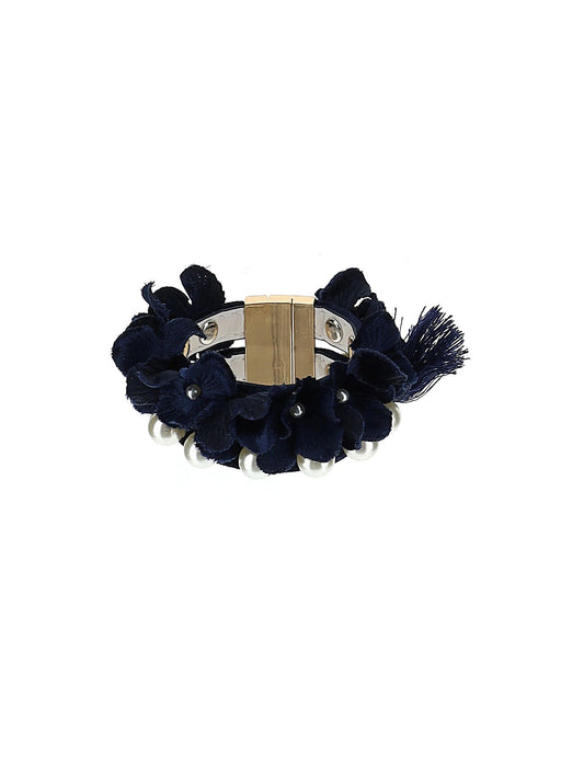 Flower bracelet