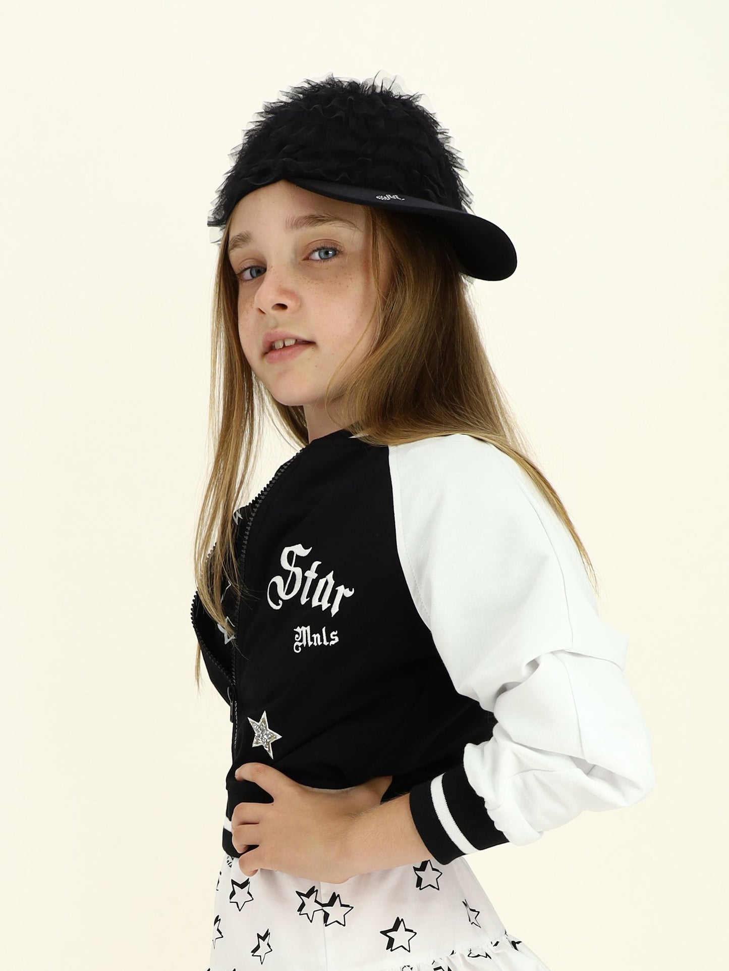 Baseball hat with bow