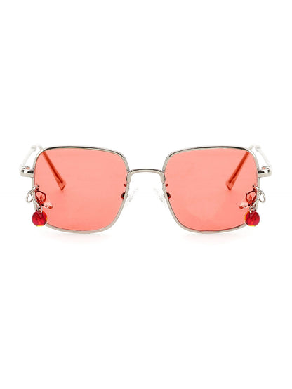 Sunglasses with charm