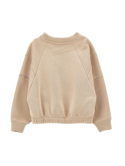 Closed sweatshirt