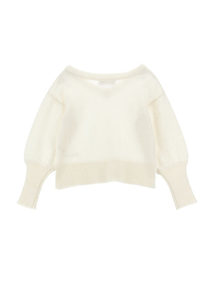 Pullover with back neckline