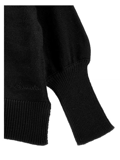 Pullover with back neckline