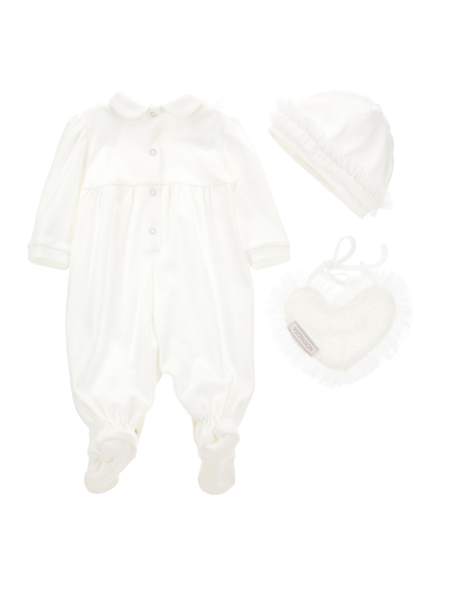 Three-piece suit with ruffles