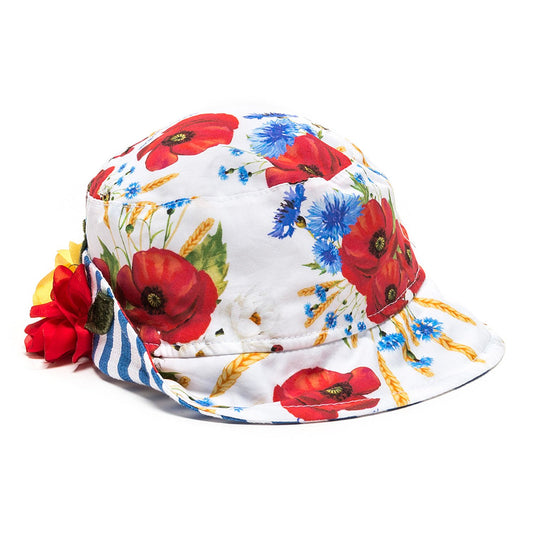 Poppy and striped hat