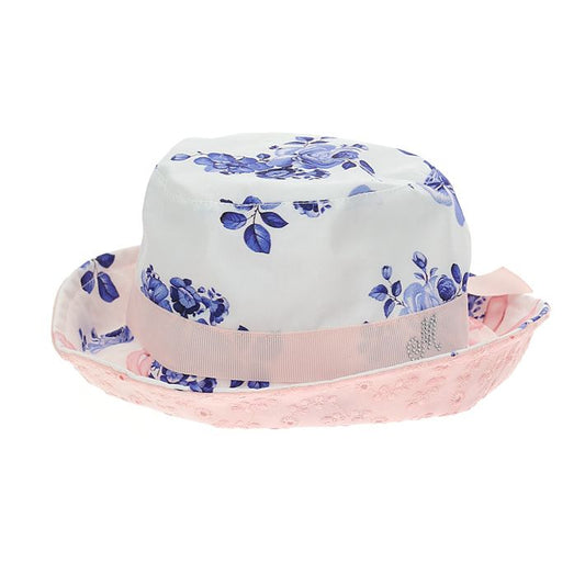 Baby hat with blue roses