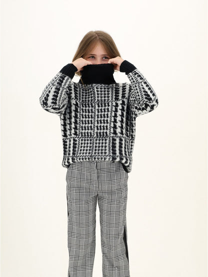 Angora mixed sweater