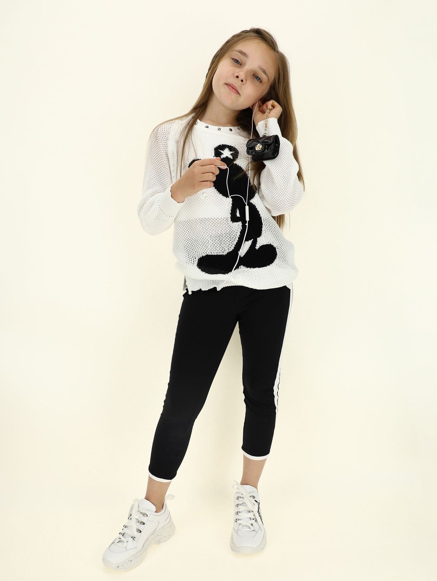Mickey Mouse crochet sweater