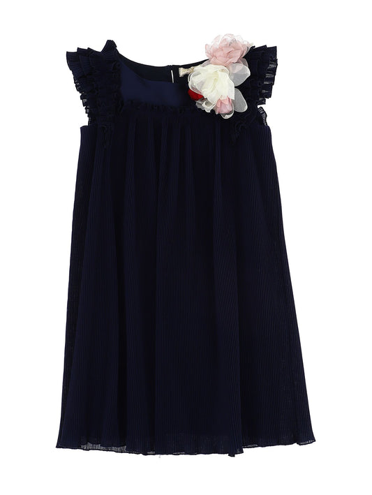 Pleated and satin dress with brooch