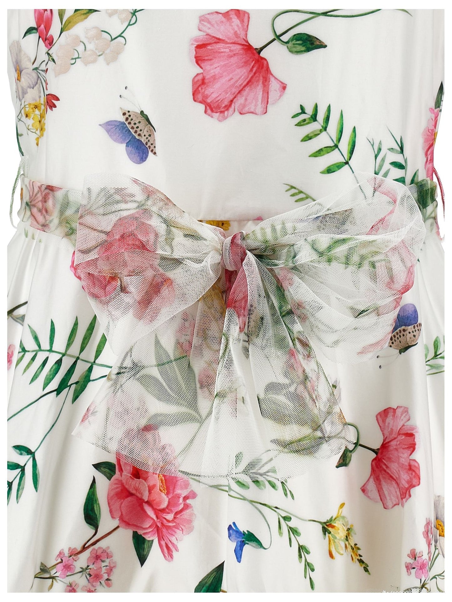 Vestido de raso con detalles de tul