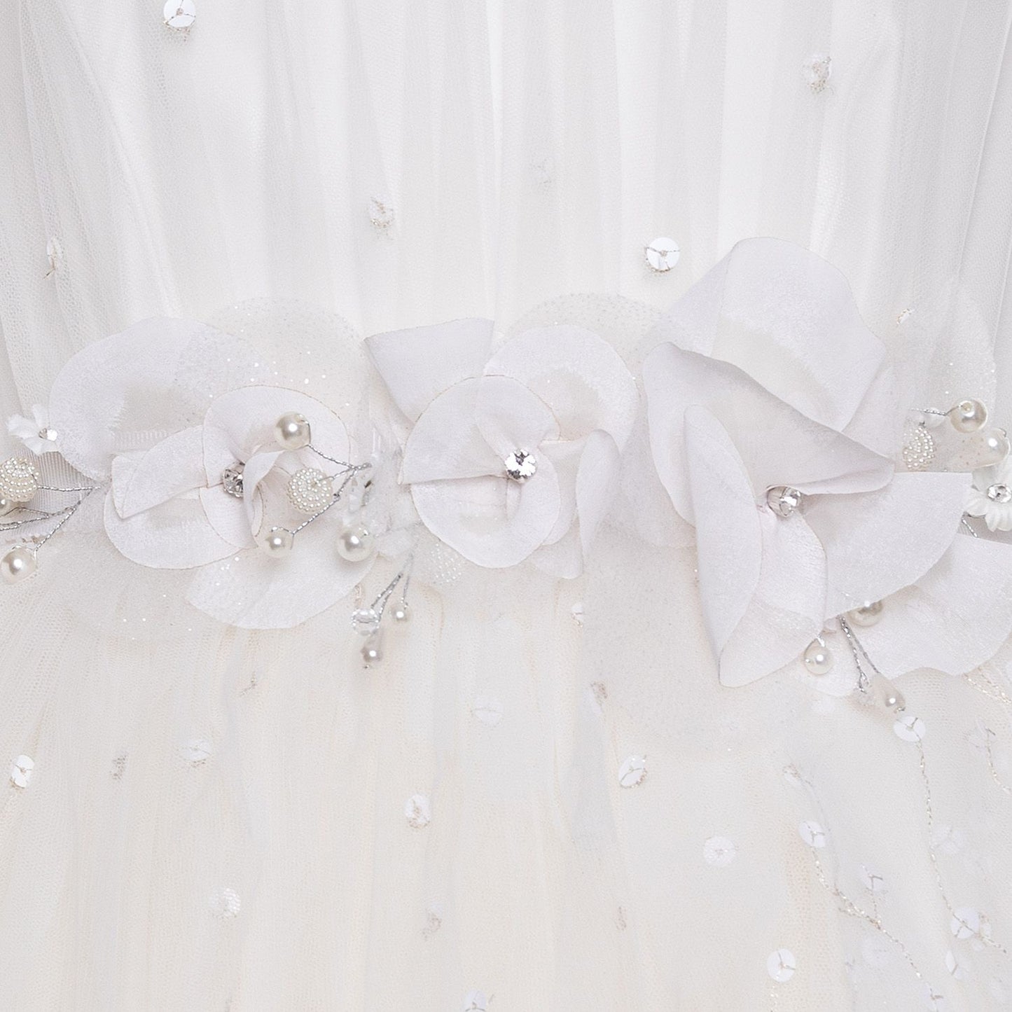 Abito con ricami in paillettes