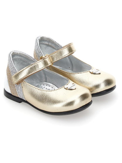 Laminated ballerinas