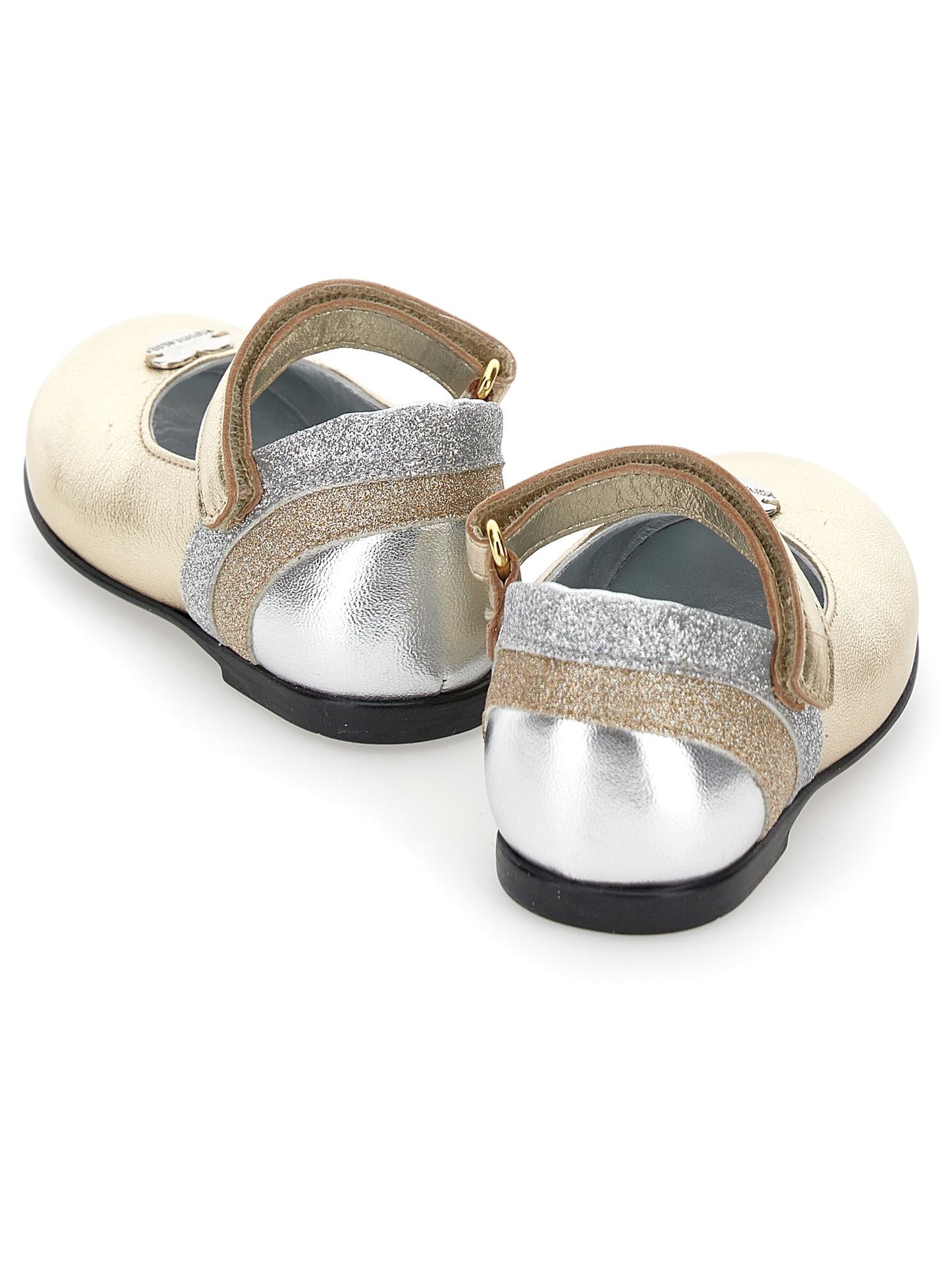 Laminated ballerinas