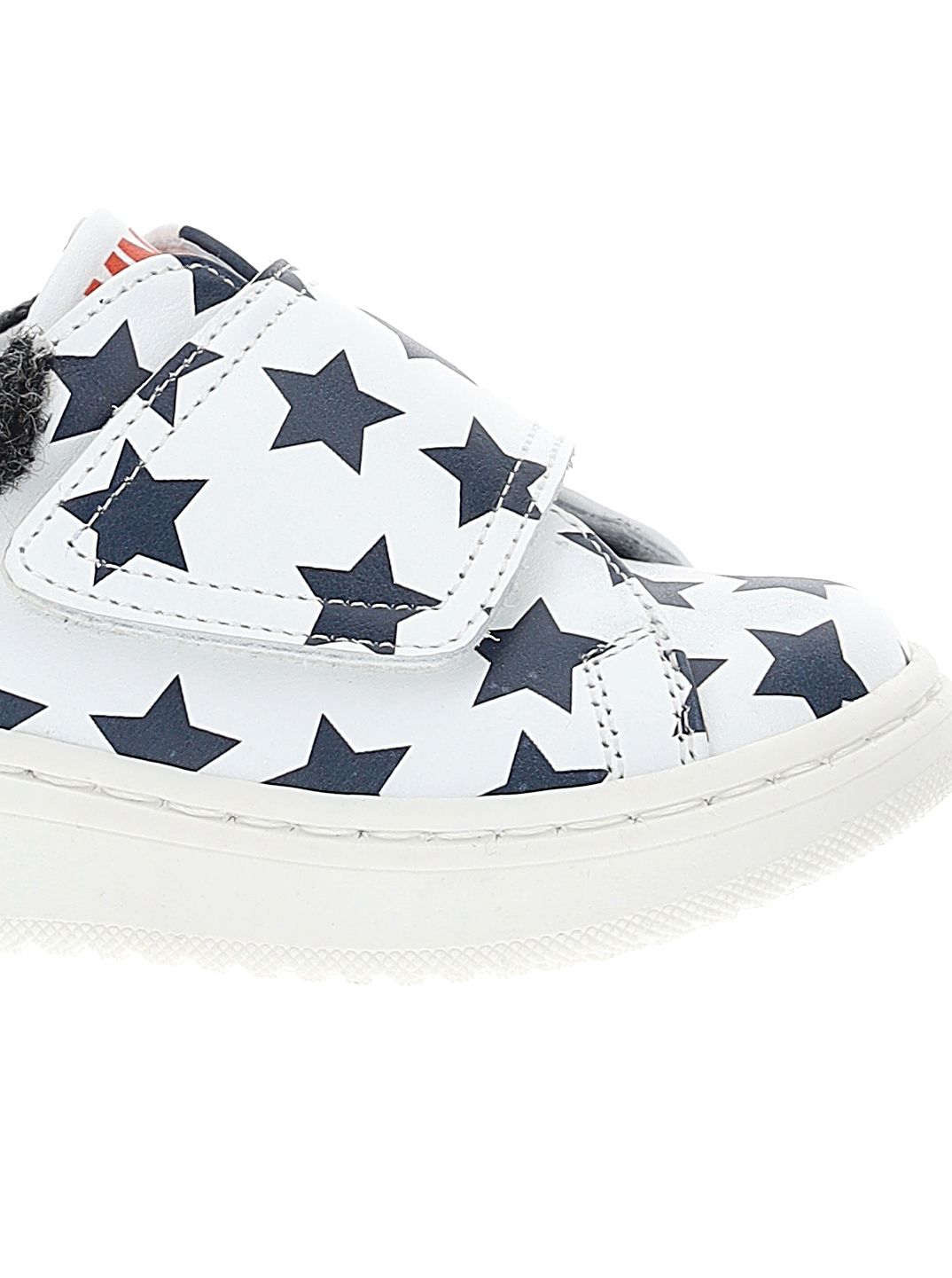 Star print sneakers