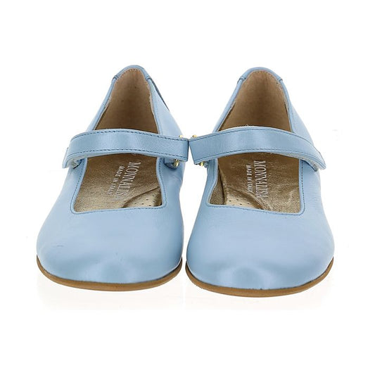 Round toe ballerinas