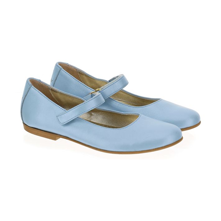 Round toe ballerinas