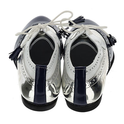 Derby style girls' shoes