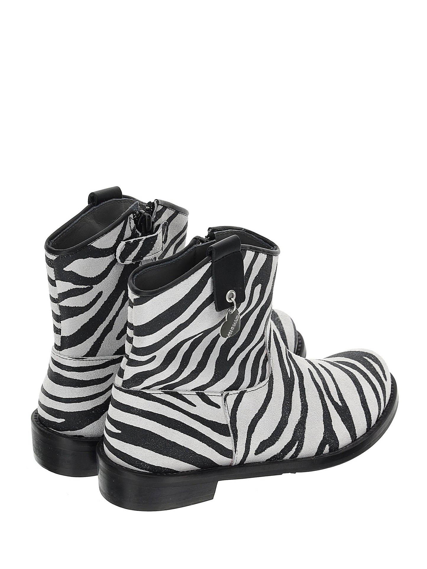 Zebra boot