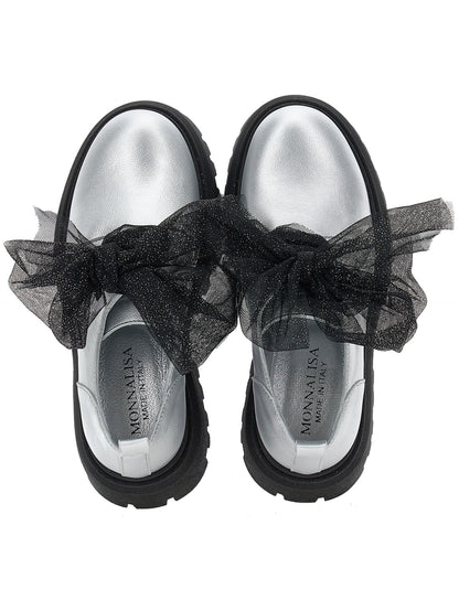Laminated derby style shoes